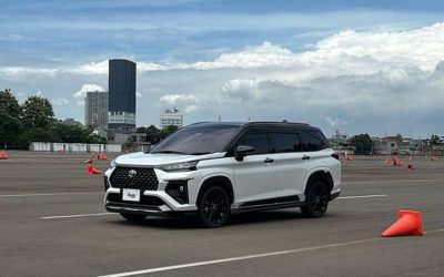 Rahasia Baterai yang Bikin New Veloz Hybrid EV Irit Bensin dan Ramah Lingkungan